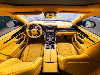 LAMBORGHINI URUS MANSORY